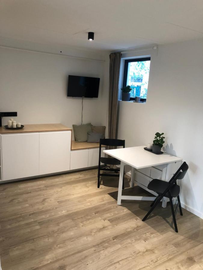 Bezaubernde Gastesuite Mit Terrasse Im Hinterhof Hamburg Dış mekan fotoğraf
