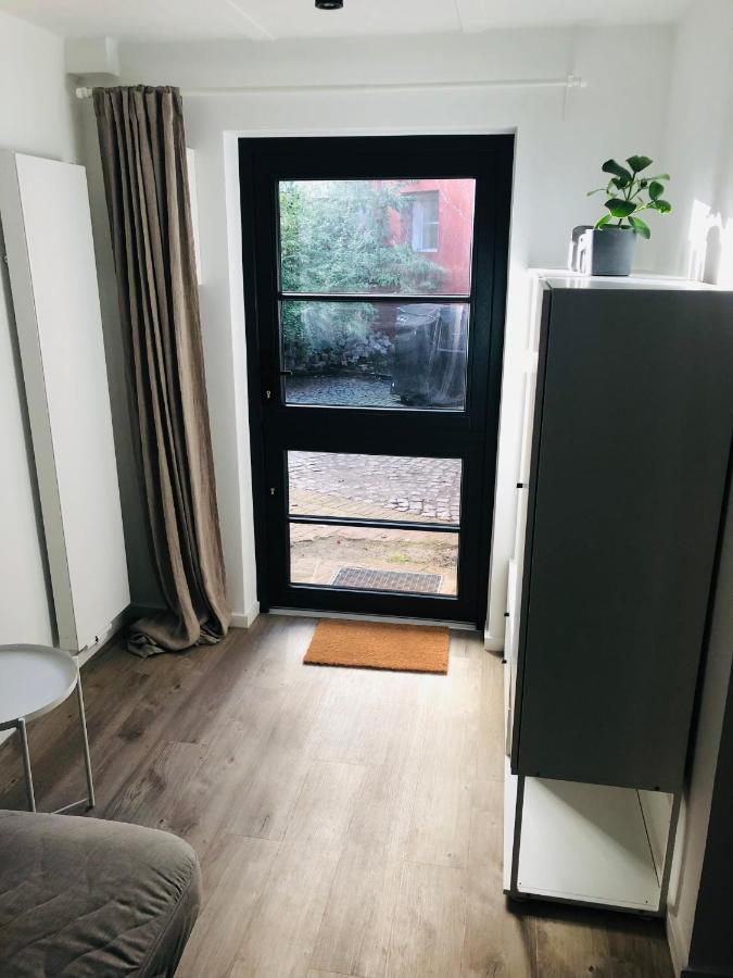Bezaubernde Gastesuite Mit Terrasse Im Hinterhof Hamburg Dış mekan fotoğraf
